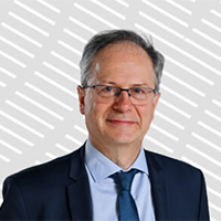 O. De Bandt