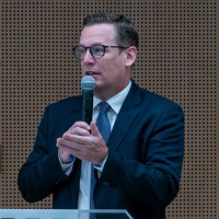 R. Rey